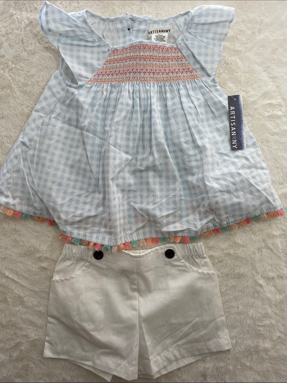 SALE! NWT Artisan NY Girls Blue Gingham Smocked Top with White Shorts Size 5T